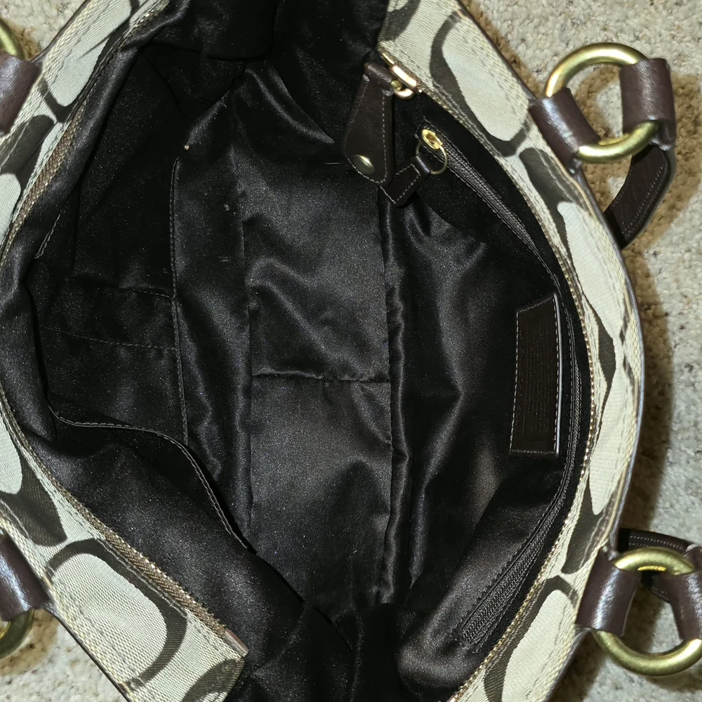 Brown Designer Tote Bag - Picture 4 of 10